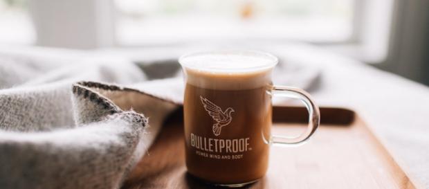 Una tazza di Bulletproof Coffee Una tazza di Bulletproof Coffee
