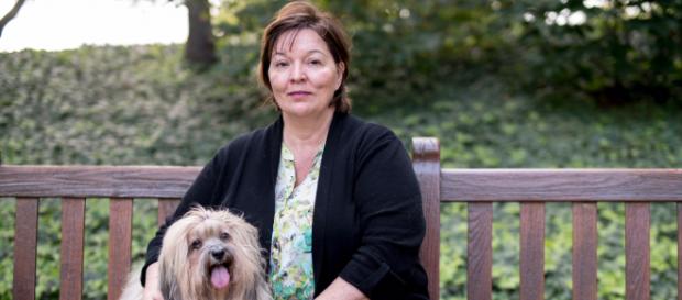 Gail Czarnecki-Maulden, Ph.D., researches the role that diet plays in pets health. (Image via Gail Czarnecki-Maulden, used with permission.) Gail Czarnecki-Maulden, Ph.D., researches the role that diet plays in pets health. (Image via Gail Czarnecki-Maulden, used with permission.)