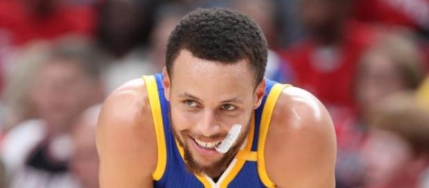 Le propriétaire des Warriors a considéré offrir moins que le max à ... - basket-infos.com Le propriétaire des Warriors a considéré offrir moins que le max à ... - basket-infos.com