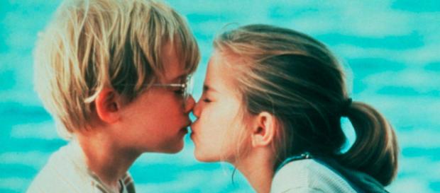 Macaulay Culkin e Anna Chlumsky em ''Meu Primeiro Amor'' Macaulay Culkin e Anna Chlumsky em ''Meu Primeiro Amor''