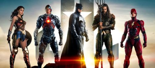 Zack Snyder Teases Central City With New Justice League Behind The ... - itsalltherage.com