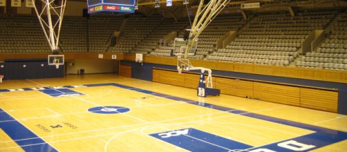 Cameron Indoor Stadium will play host to the most talented recruit the nation has ever seen this year. [Image via Greenstrat/Wikimedia Commons]