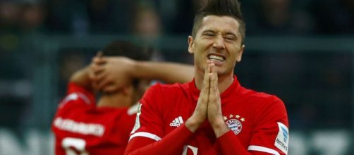 El Bayern busca otro delantero que acompañe a Lewandoski - elespanol.com