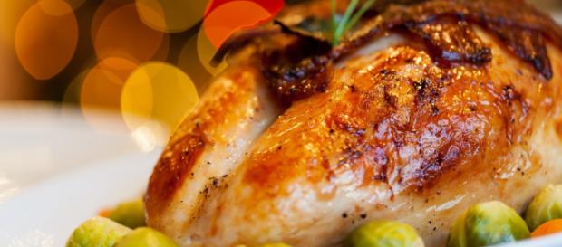 Enjoy your holiday with some classic Thanksgiving-themed T.V. show episodes (Photo via: Pexels.com) Enjoy your holiday with some classic Thanksgiving-themed T.V. show episodes (Photo via: Pexels.com)