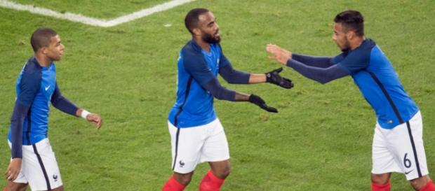 Les Bleus tiennent tête à l'Allemagne Les Bleus tiennent tête à l'Allemagne