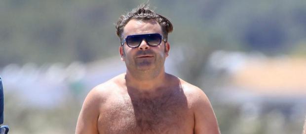 Primer 'posado' de Jorge Javier Vázquez con su novio tras 8 años ... - lavanguardia.com Primer 'posado' de Jorge Javier Vázquez con su novio tras 8 años ... - lavanguardia.com