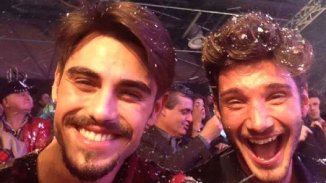 Francesco Monte e Stefano De Martino alla sfilata di Cecilia e ... - isaechia.it