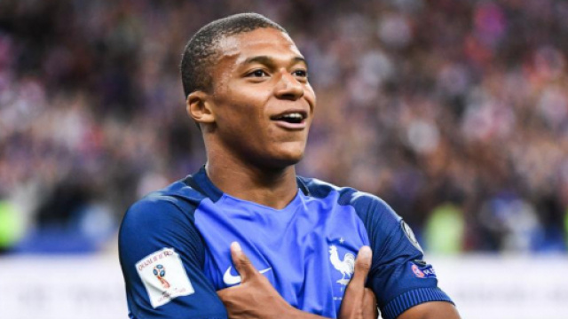 Mbappé ou Sissoko ? Deschamps n'a pas encore décidé - madeinfoot.com