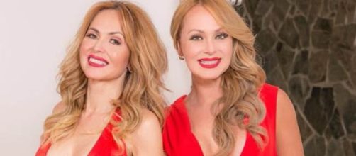 Atriz Gaby Spanic e sua irmã gêmea.