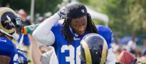 Todd Gurley hopes to help lead the Rams to their fifth straight win. [Image Source: Flickr | Christina VanMeter]