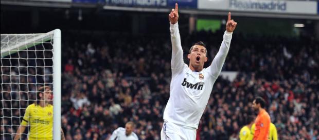 but de ronaldo du bras en l'air | Cristiano Ronaldo - Real Madrid ... - ronaldo-football.net but de ronaldo du bras en l'air | Cristiano Ronaldo - Real Madrid ... - ronaldo-football.net