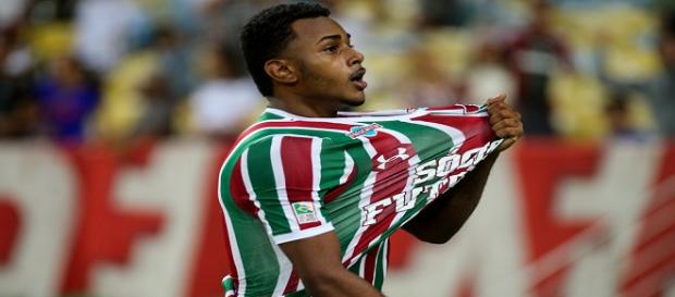 Wendel está de malas prontas para o Paris Saint-Germain (Foto: Globo.com) Wendel está de malas prontas para o Paris Saint-Germain (Foto: Globo.com)