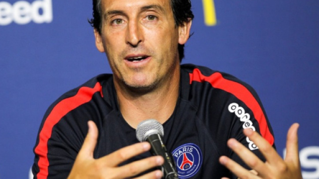 Unai Emery propose aux fans de faire la compo de PSG-Lyon - bfmtv.com