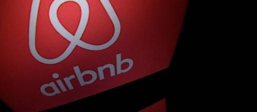 Airbnb limite les locations, mais seulement dans le centre de ... - capital.fr