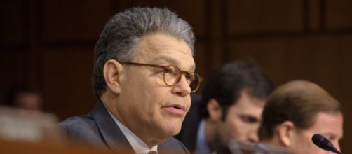 https://cdn.unicornbooty.com/wp-content/uploads/2017/11/16141249/al-franken-harassment-1000x500.jpg