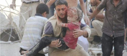 Iran terremoto bambino salvato dopo 3 giorni - blogspot.com