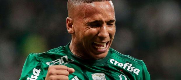 Deyverson foi contratado em 2017 Deyverson foi contratado em 2017