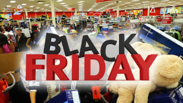 Un negozio durante il Black Friday