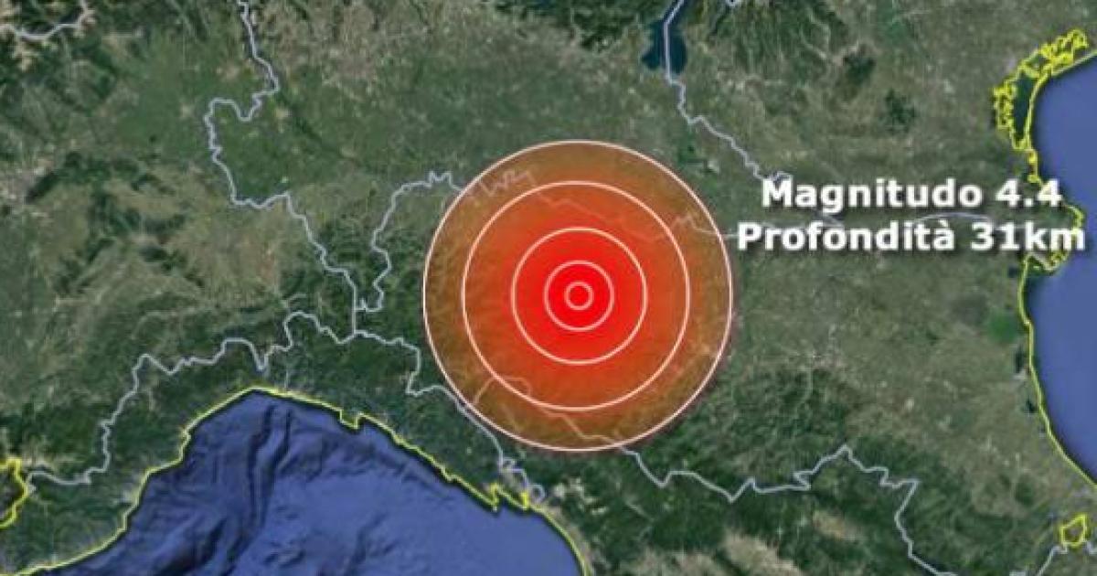 Paura a Parma forte boato scuote la città