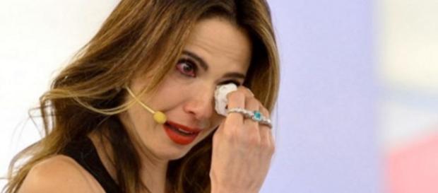 Luciana Gimenez fala sobre estado de saúde Luciana Gimenez fala sobre estado de saúde
