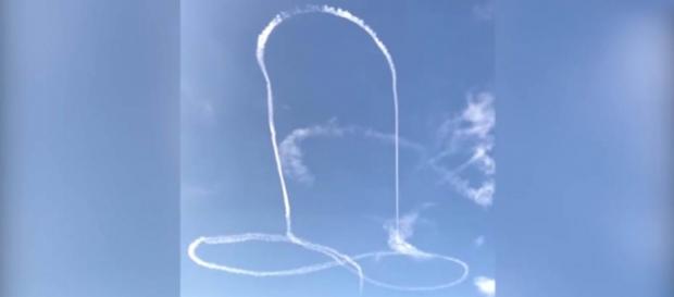 The US Navy was forced to apologize after a pilot drew a giant penis in the sky [Image credit: NEWS LIVE/YouTube The US Navy was forced to apologize after a pilot drew a giant penis in the sky [Image credit: NEWS LIVE/YouTube