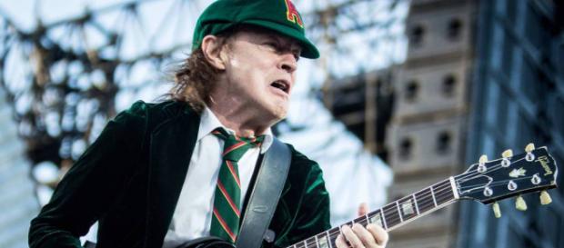 Trauer bei AC/DC: Bruder von Angus und Malcolm Young ist tot ... - trendmagazin.ch Trauer bei AC/DC: Bruder von Angus und Malcolm Young ist tot ... - trendmagazin.ch