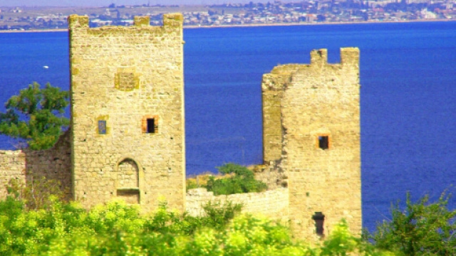 Fortezza genovese di Caffa, Crimea.