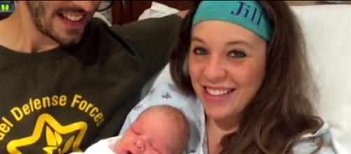 Jill Duggar's child Israel hides from his mother.- Image Credit: TLC/YouTube screencap)