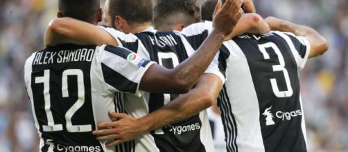 Juventus, a Marassi Allegri ne cambia quattro