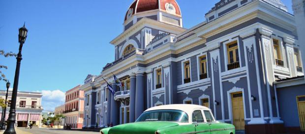 Cienfuegos en la caribeña Isla de Cuba. - visitarcuba.org Cienfuegos en la caribeña Isla de Cuba. - visitarcuba.org