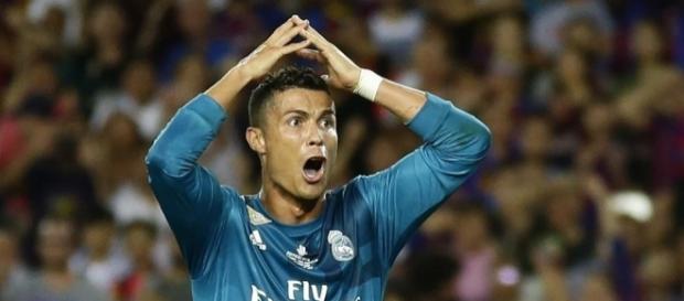 Tras caer estrepitosamente ante el Tottenham, el portugués señala culpables Tras caer estrepitosamente ante el Tottenham, el portugués señala culpables