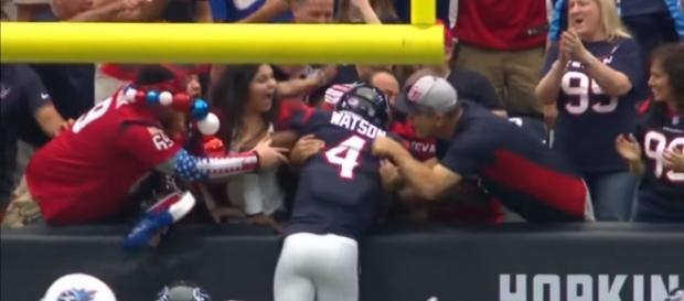 Deshaun Watson's Unreal 5 TD Day Against Tennessee | Titans vs. Texans | Wk 4 Player Highlights from YouTube/NFL Deshaun Watson's Unreal 5 TD Day Against Tennessee | Titans vs. Texans | Wk 4 Player Highlights from YouTube/NFL