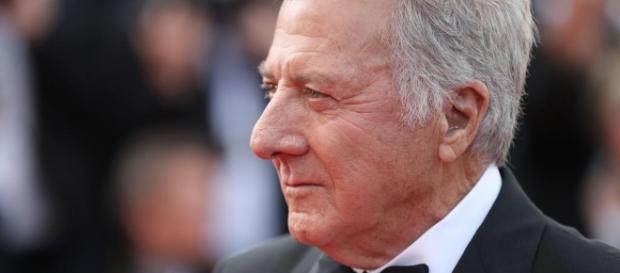 Dustin Hoffman habría abusado de una menor de edad en 1985 Dustin Hoffman habría abusado de una menor de edad en 1985