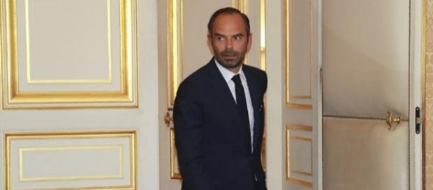 élus calédoniens à Matignon un an avant le référendum sur l ... - tahiti-infos.com élus calédoniens à Matignon un an avant le référendum sur l ... - tahiti-infos.com