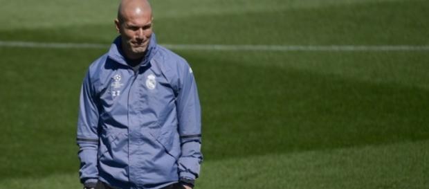 L'entraîneur du Real Madrid pourrait être viré ? L'entraîneur du Real Madrid pourrait être viré ?