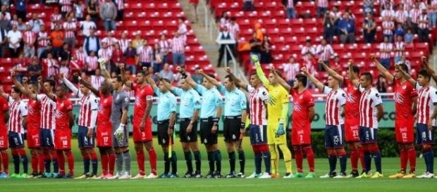 Lobos vence a Chivas en el primer partido oficial tras el sismo en ... - elpais.com Lobos vence a Chivas en el primer partido oficial tras el sismo en ... - elpais.com