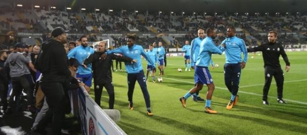 Patrice Evra does a Cantona and KICKS Marseille fan in the head ... - thesun.co.uk Patrice Evra does a Cantona and KICKS Marseille fan in the head ... - thesun.co.uk
