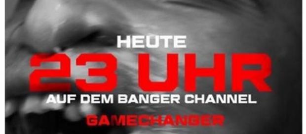 Quelle: https://www.facebook.com/kollegah/photos/a.681587315214405.1073741830.106951949344614/1667595706613556/?type=3&theater Quelle: https://www.facebook.com/kollegah/photos/a.681587315214405.1073741830.106951949344614/1667595706613556/?type=3&theater