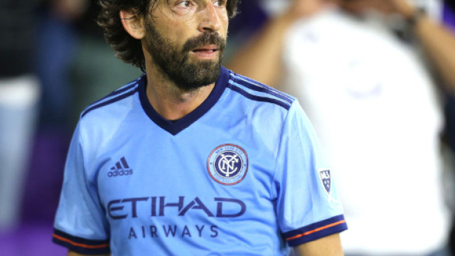 Andrea Pirlo si ritira dal calcio giocato