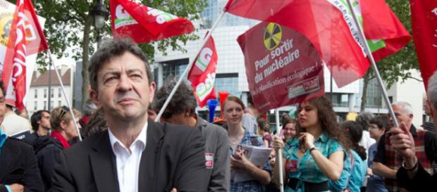 LesInrocks - Mélenchon furax d'être vu avec Hortefeux - lesinrocks.com LesInrocks - Mélenchon furax d'être vu avec Hortefeux - lesinrocks.com