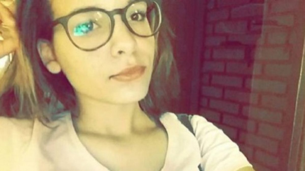 Jovem se suicida após nudes serem divulgados e família descobre detalhe  chocante