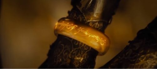 One Ring to rule them all TV shows [Image via EriCKson Dlc/YouTube screencap]