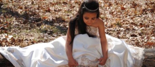 Sposa-bambina violentata dal marito