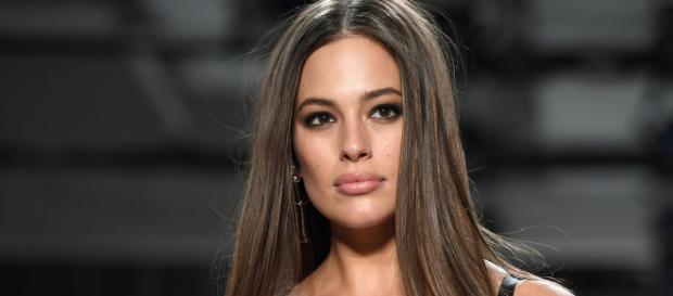Ashley Graham deixou provocação para as magrinhas Ashley Graham deixou provocação para as magrinhas