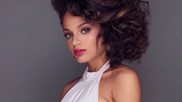 Alicia Aylies représentera la France au concours de Miss Univers 2017 (Crédit photo : Instagram @aliciaayliesoff)