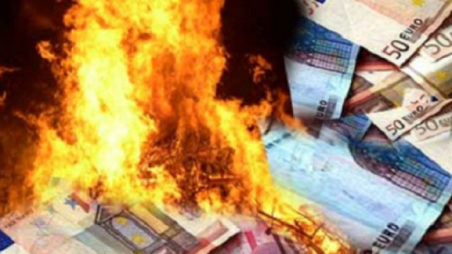 All'esame delle Camere la legge che vieta il pagamento in contanti degli stipendi di dipendenti e collaboratori