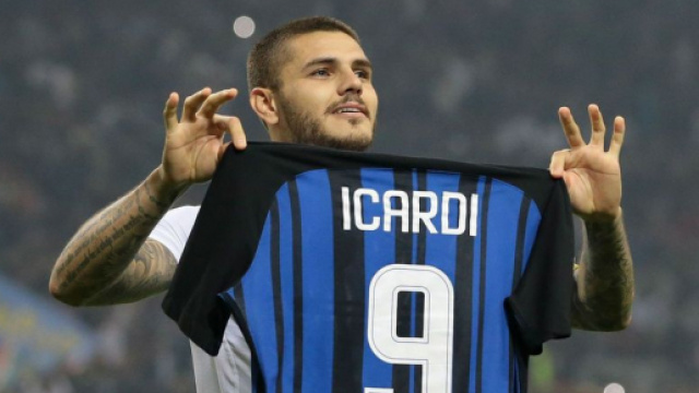 Icardi 'holding tight' to derby hat-trick ball - beinsports.com