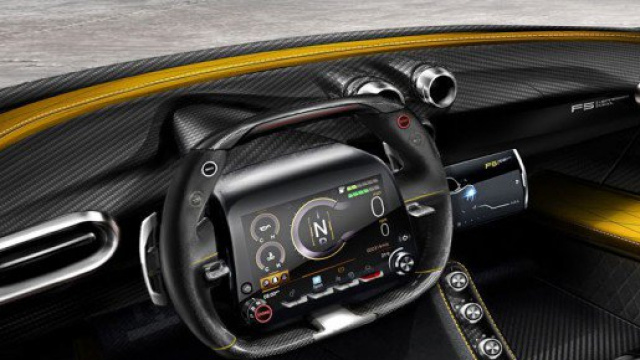 il nuovo volante digitale della Venom F5