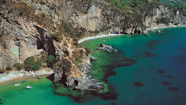 Marina di Camerota photos, places and hotels — GoTravelaz - gotravelaz.com