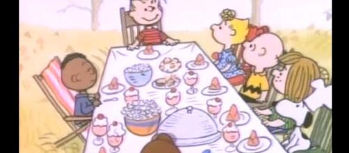 Franklin is seated alone in 'A Charlie Brown Thanksgiving.' - [oscardelrio / YouTube screencap]